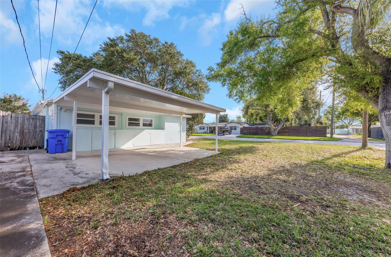 COLONIAL PARKS SUB - Residential