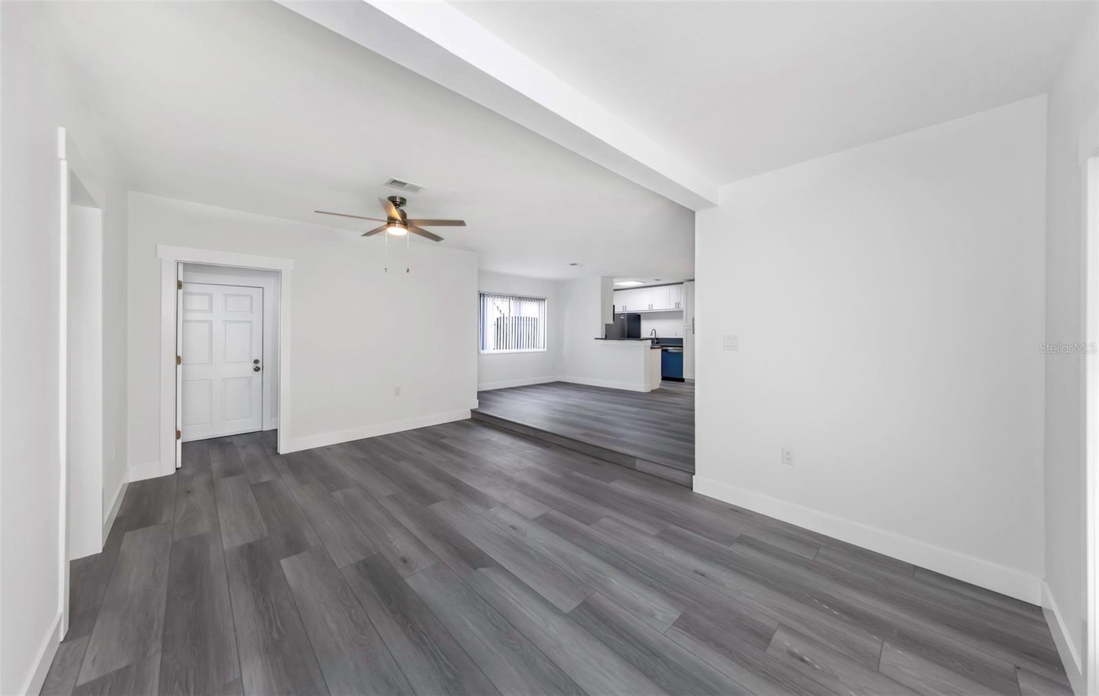 COLONIAL PARKS SUB - Residential