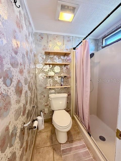 LAKESIDE HILLS ESTATES - Residential