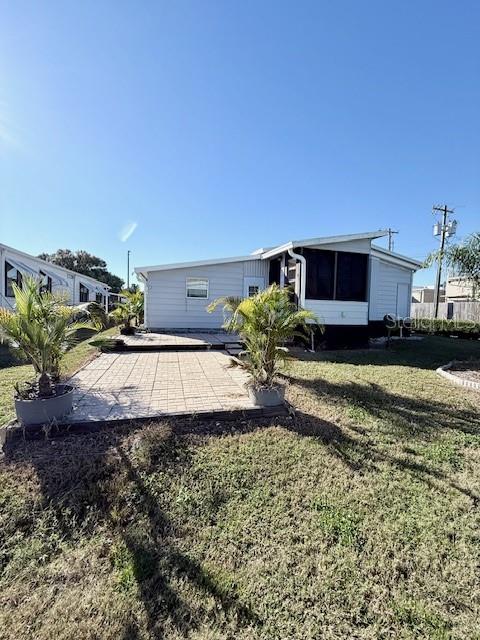 LAKESIDE HILLS ESTATES - Residential