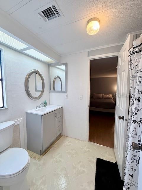 LAKESIDE HILLS ESTATES - Residential