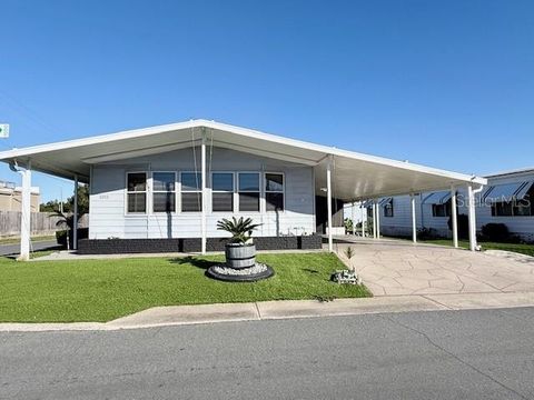 1011 ELIZABETH LANE LAKELAND FL 33809