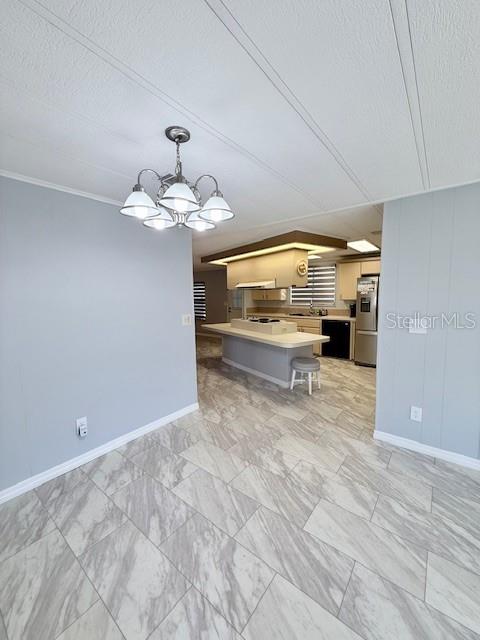 LAKESIDE HILLS ESTATES - Residential