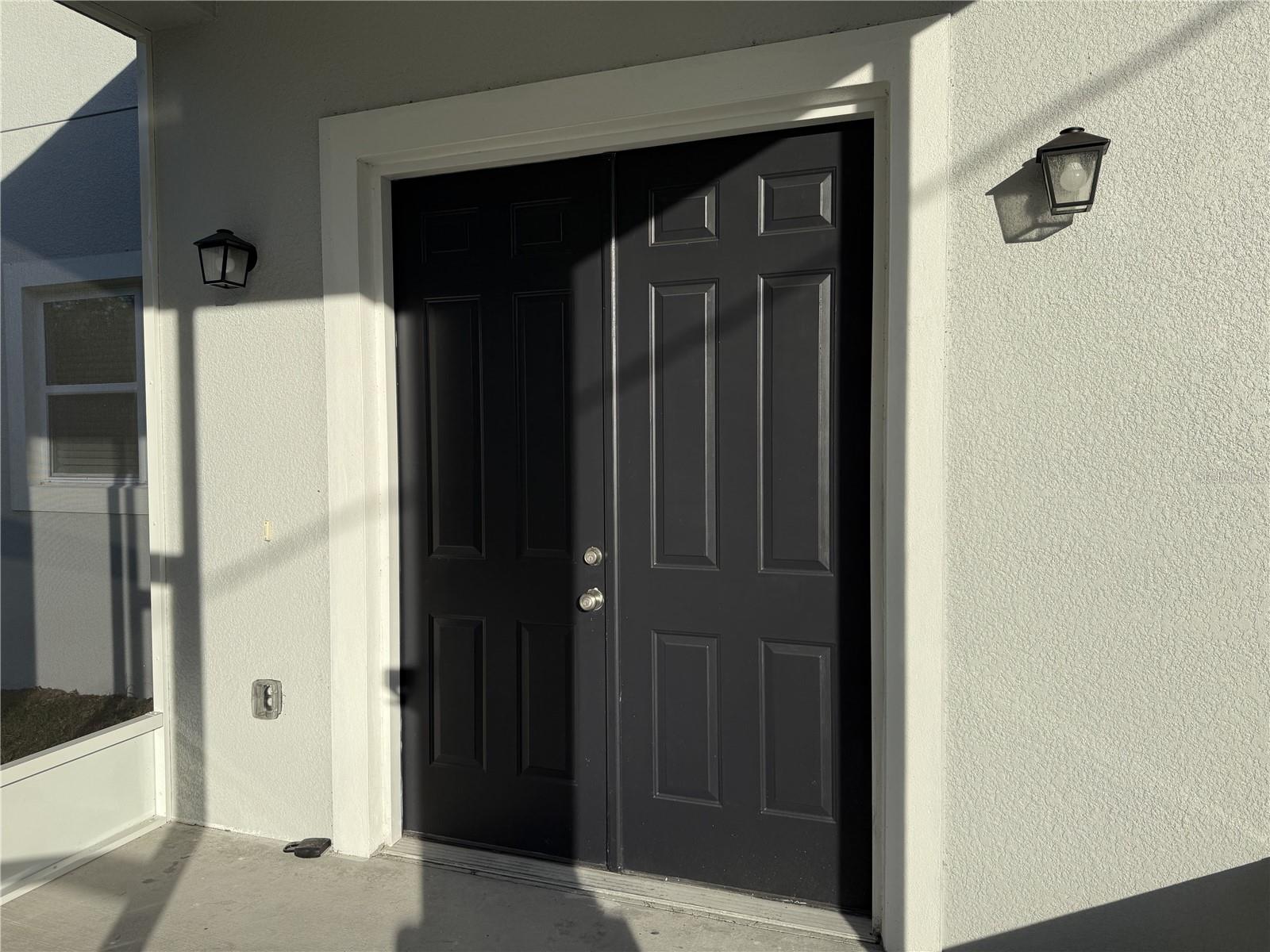 LINCOLN PARK - Residential Lease