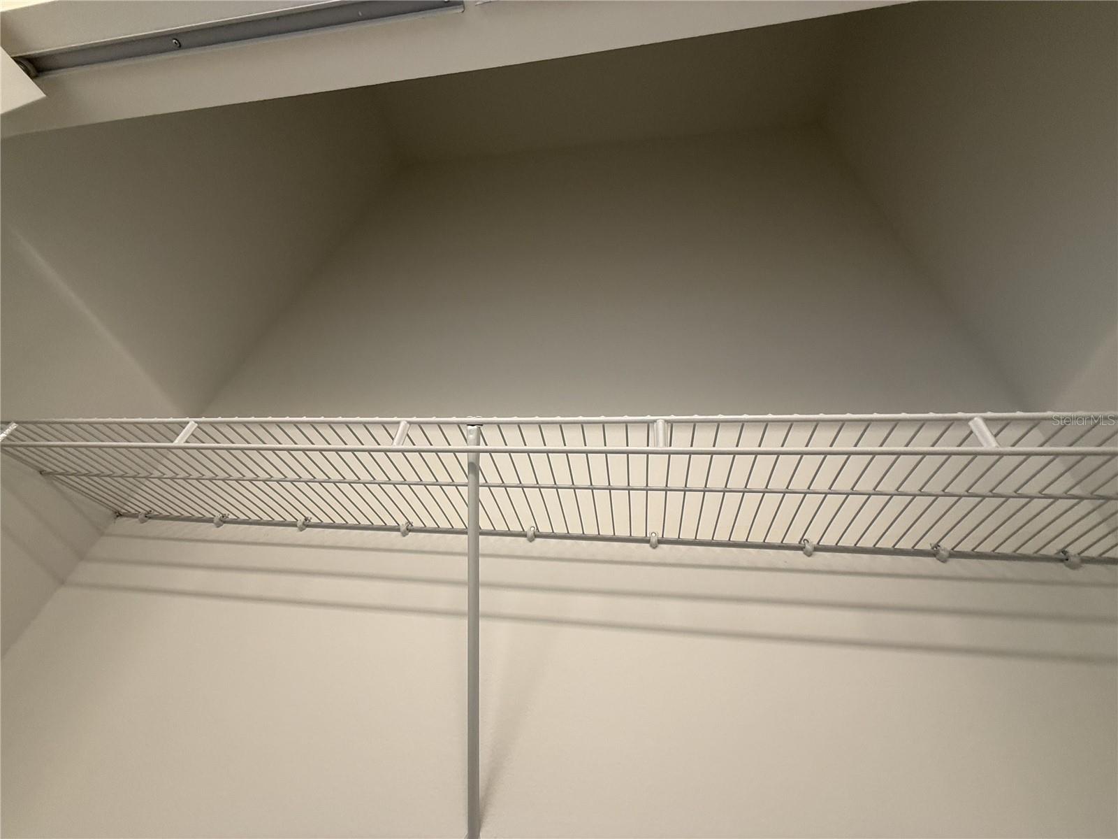 LINCOLN PARK - Residential Lease