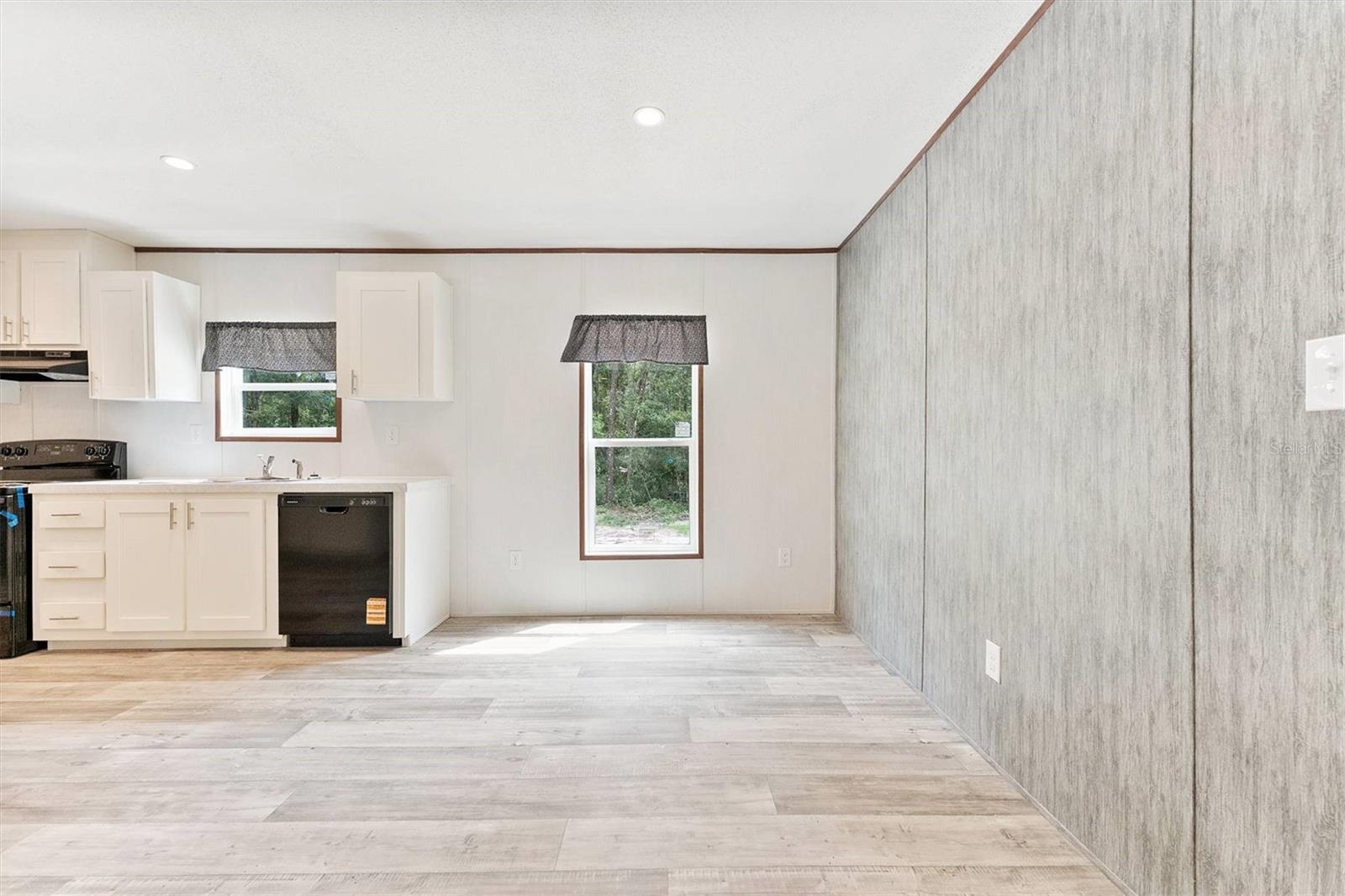 DUNN-HIRST - Residential