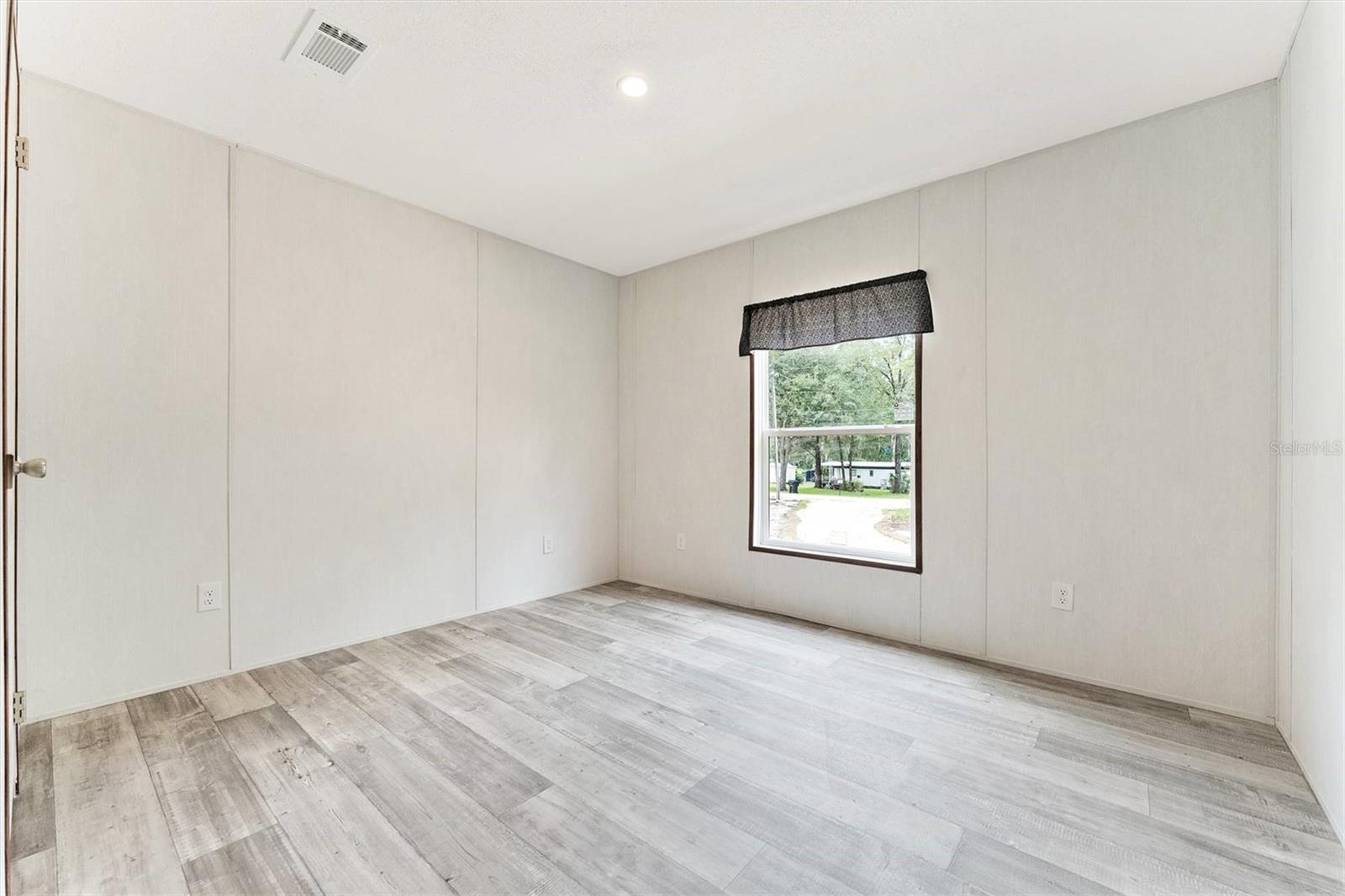 DUNN-HIRST - Residential