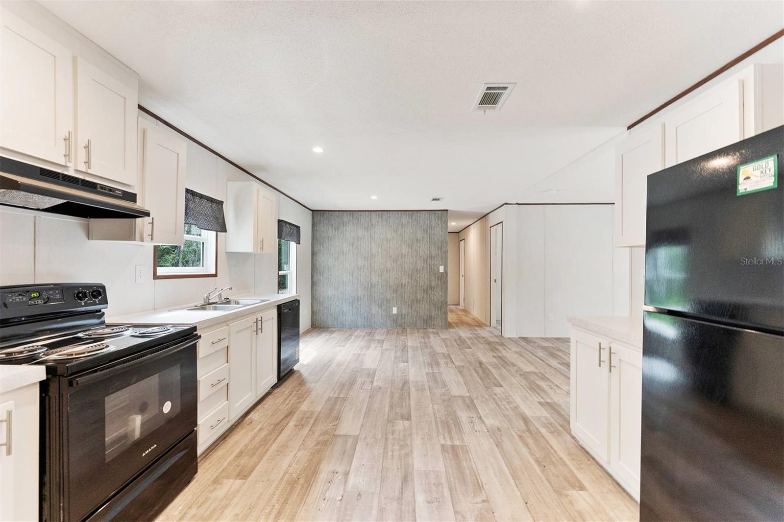 DUNN-HIRST - Residential