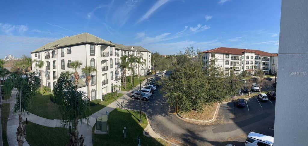Photo of 4024 Breakview Drive #10804, Orlando, FL 32819 (MLS # O6427918)