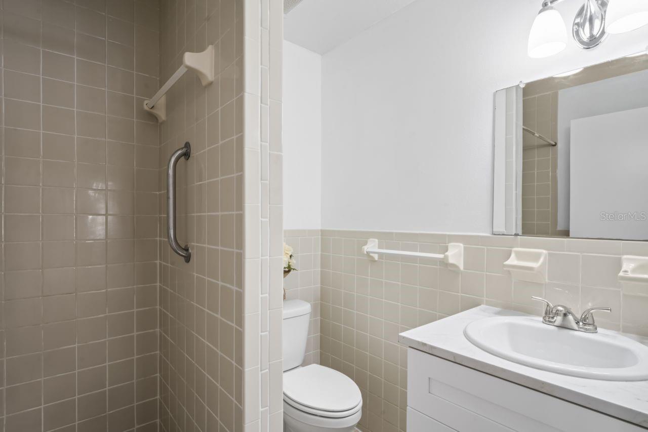 WILDS CONDO - Residential Lease