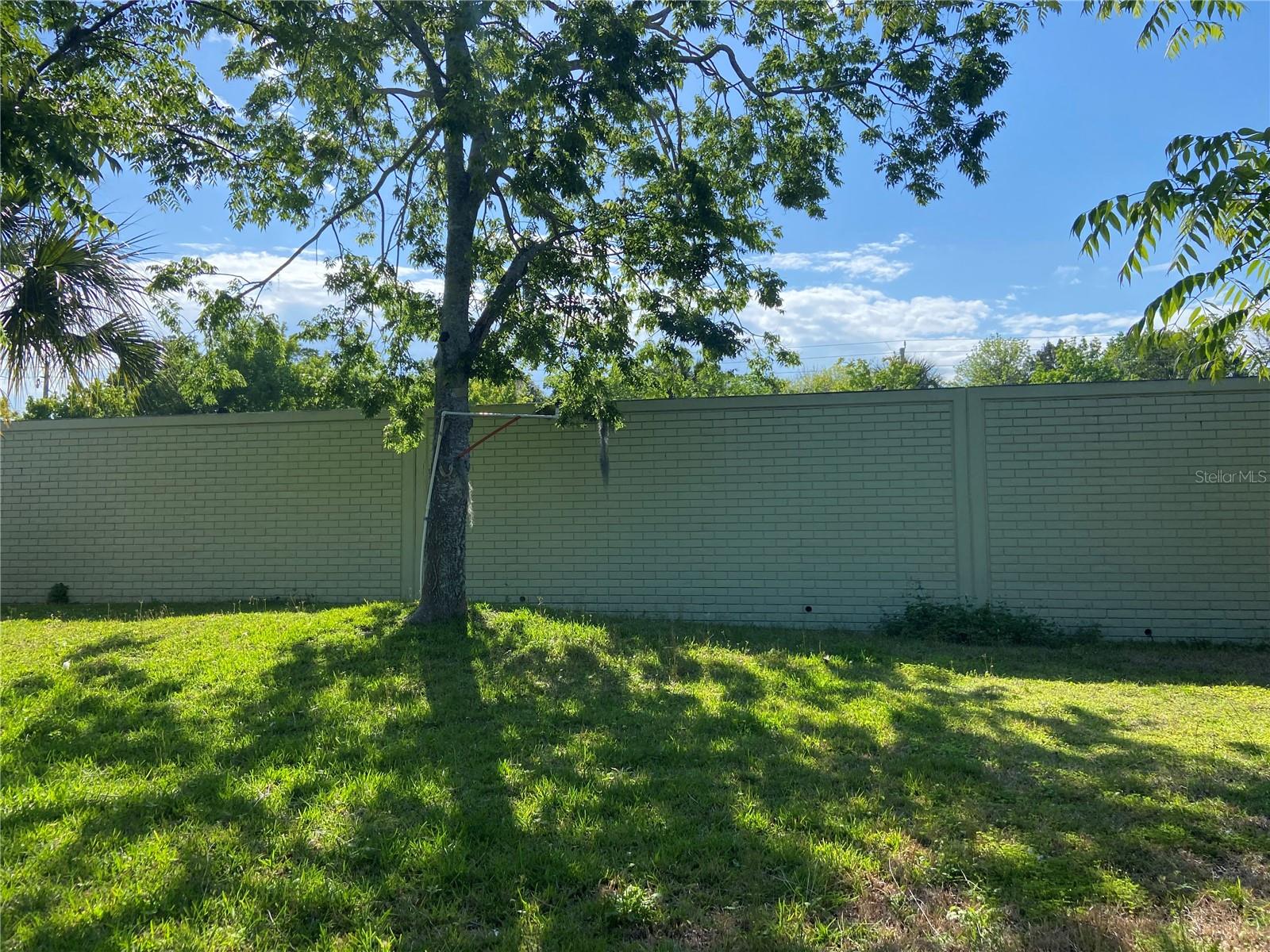 BIG TREE SHORES - Residential