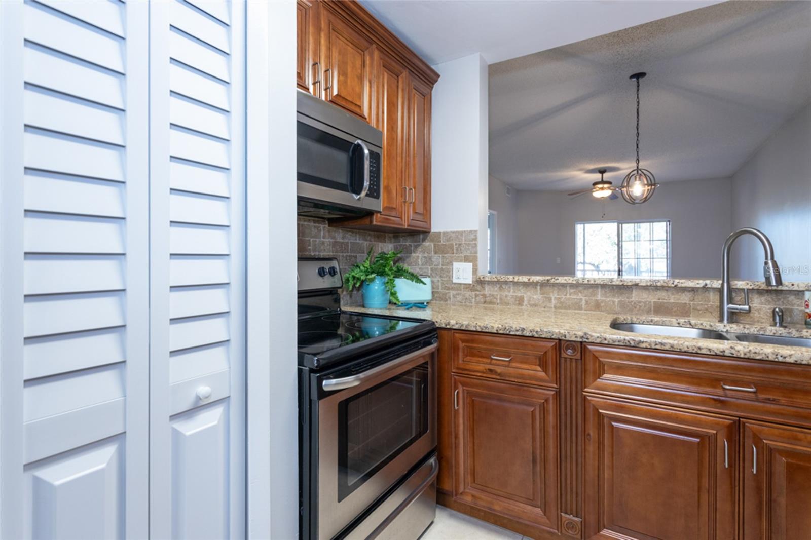 MARINA COVE - Residential