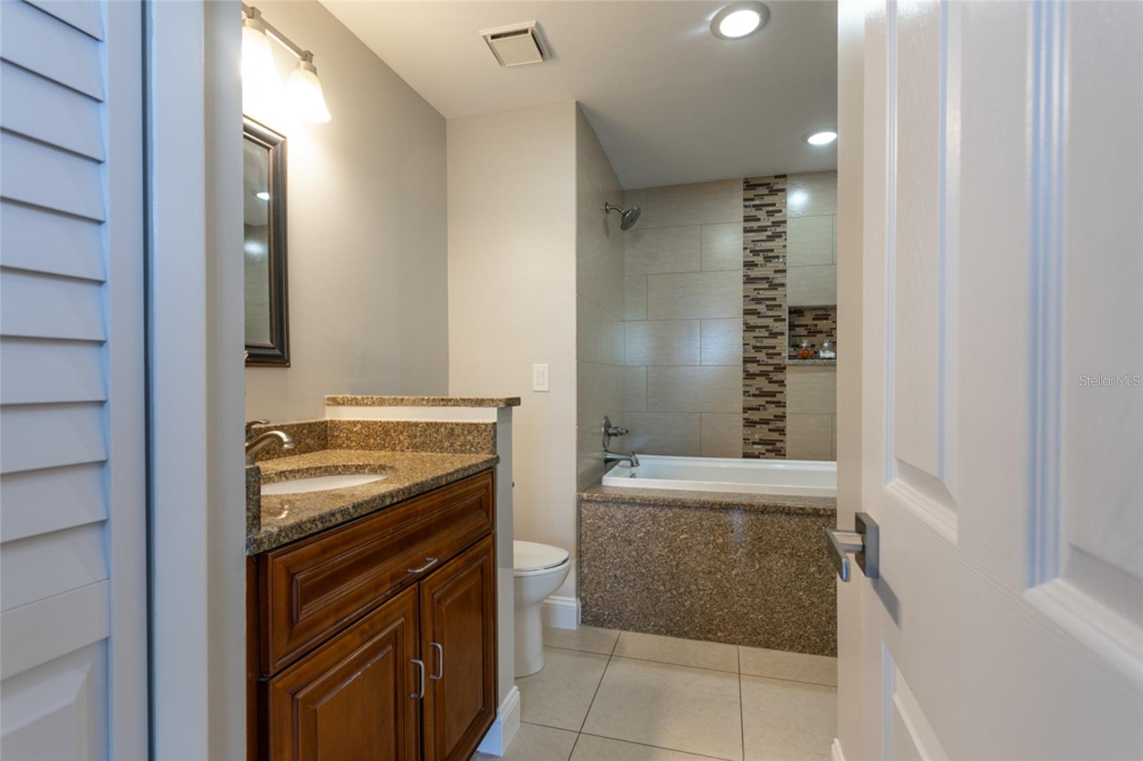 MARINA COVE - Residential