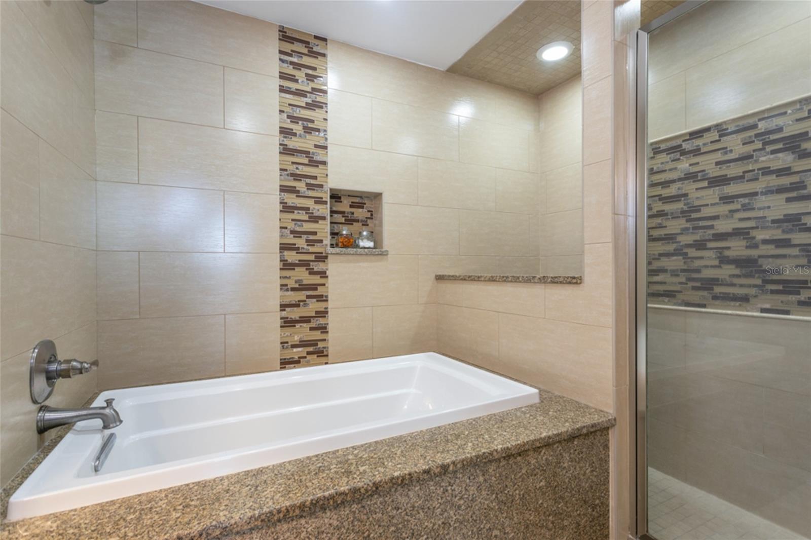 MARINA COVE - Residential