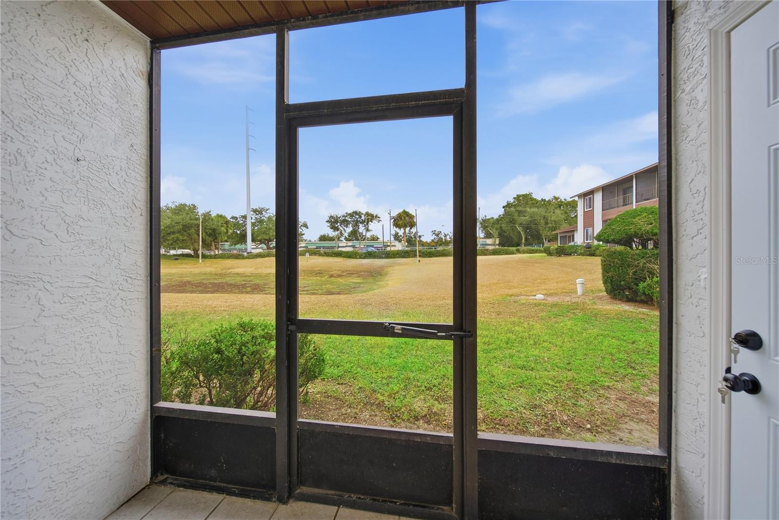 TALIA CONDO - Residential