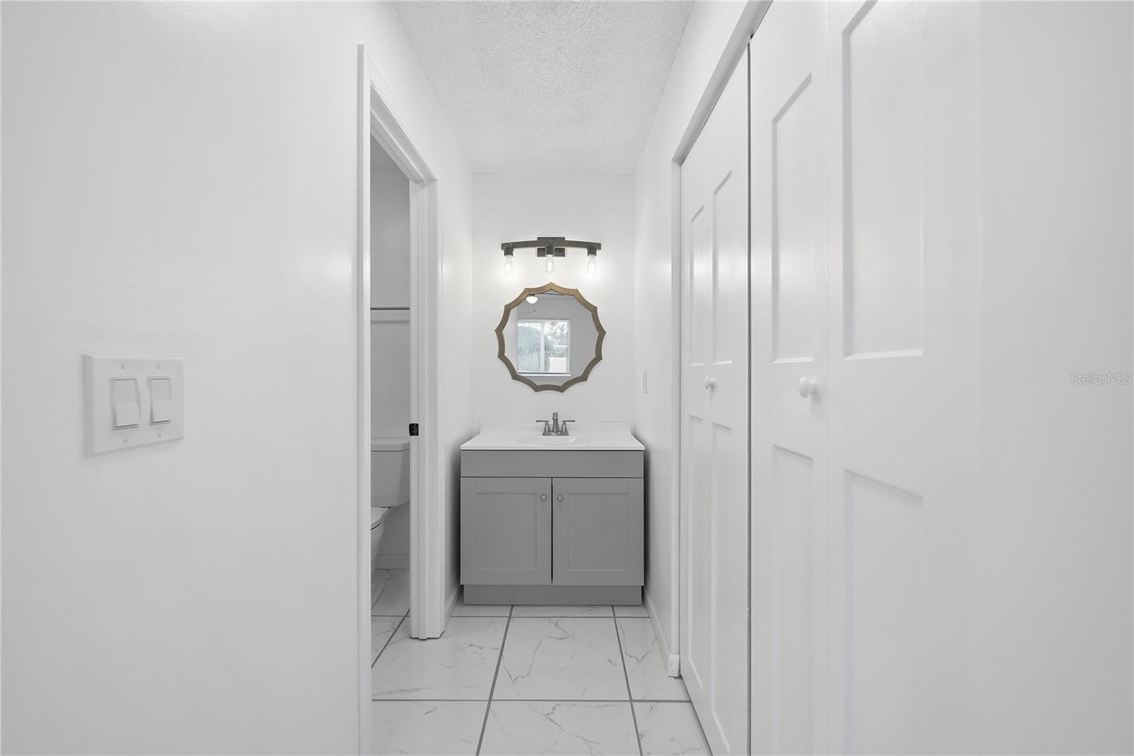 TALIA CONDO - Residential