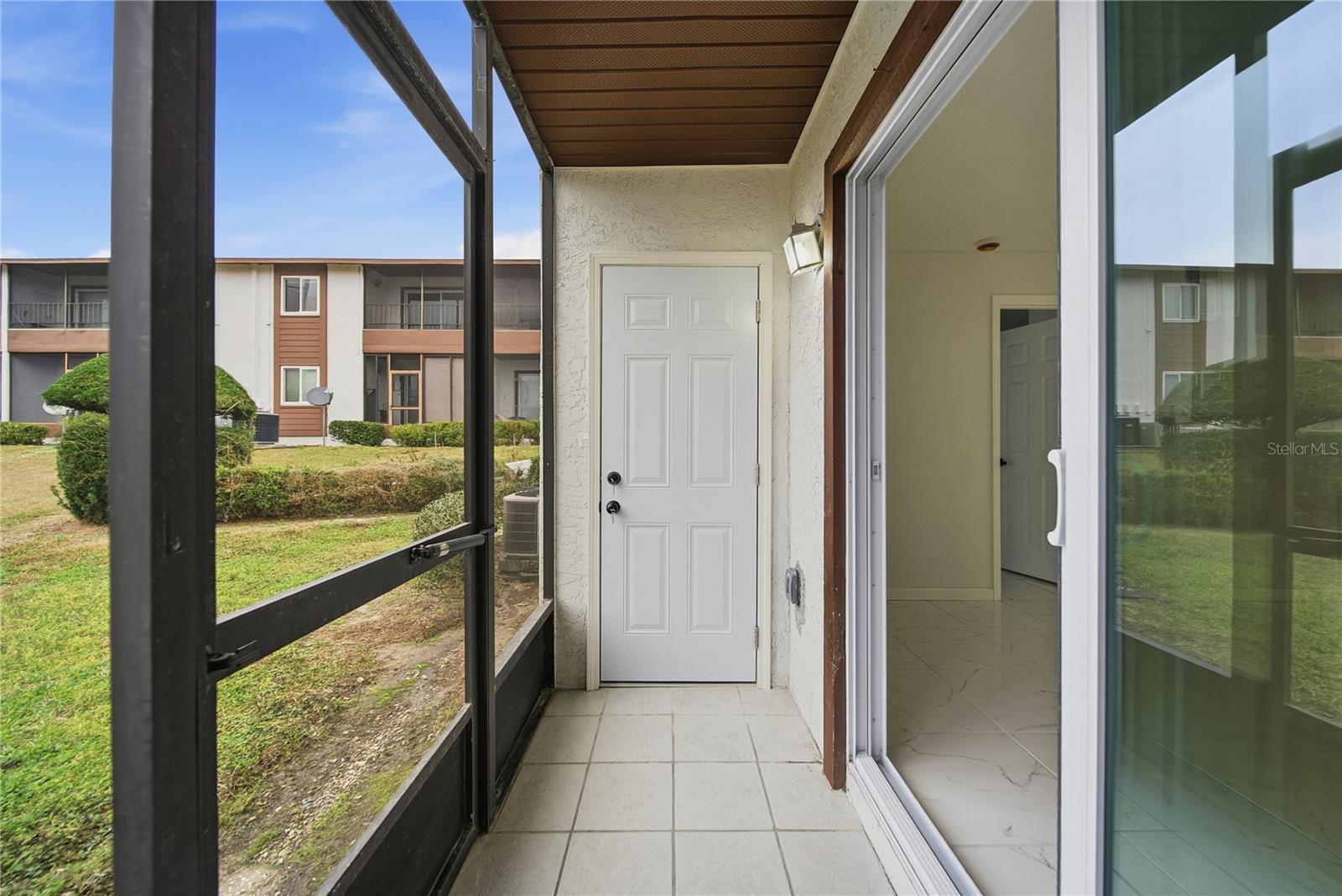 TALIA CONDO - Residential