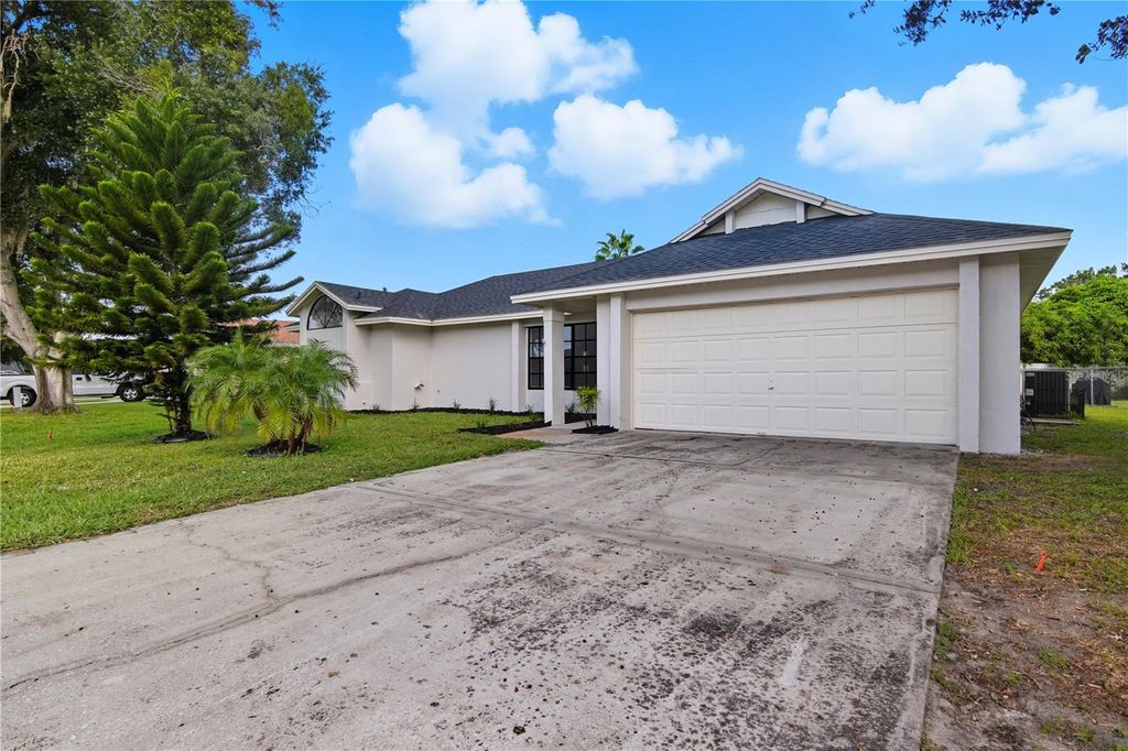 Photo of 205 Red Maple Drive, Kissimmee, FL 34743 (MLS # S5135931)