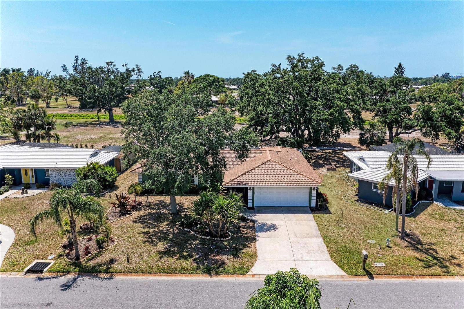 3336 PEMBROOK DRIVE