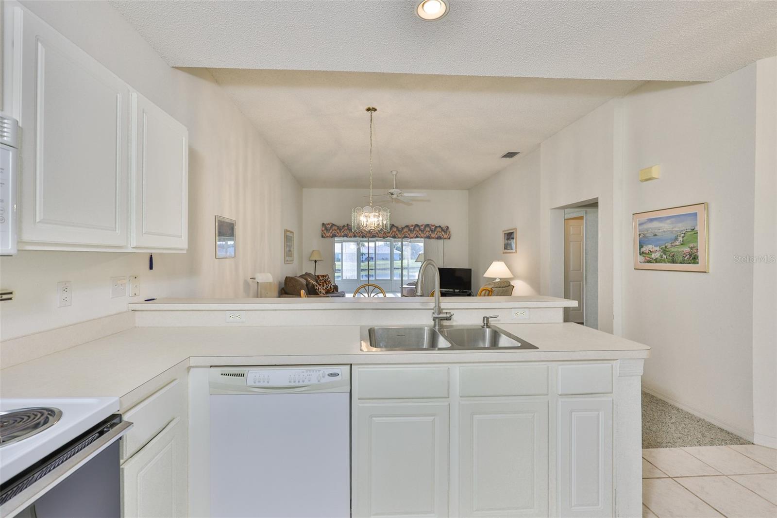 RADISON I CONDO - Residential