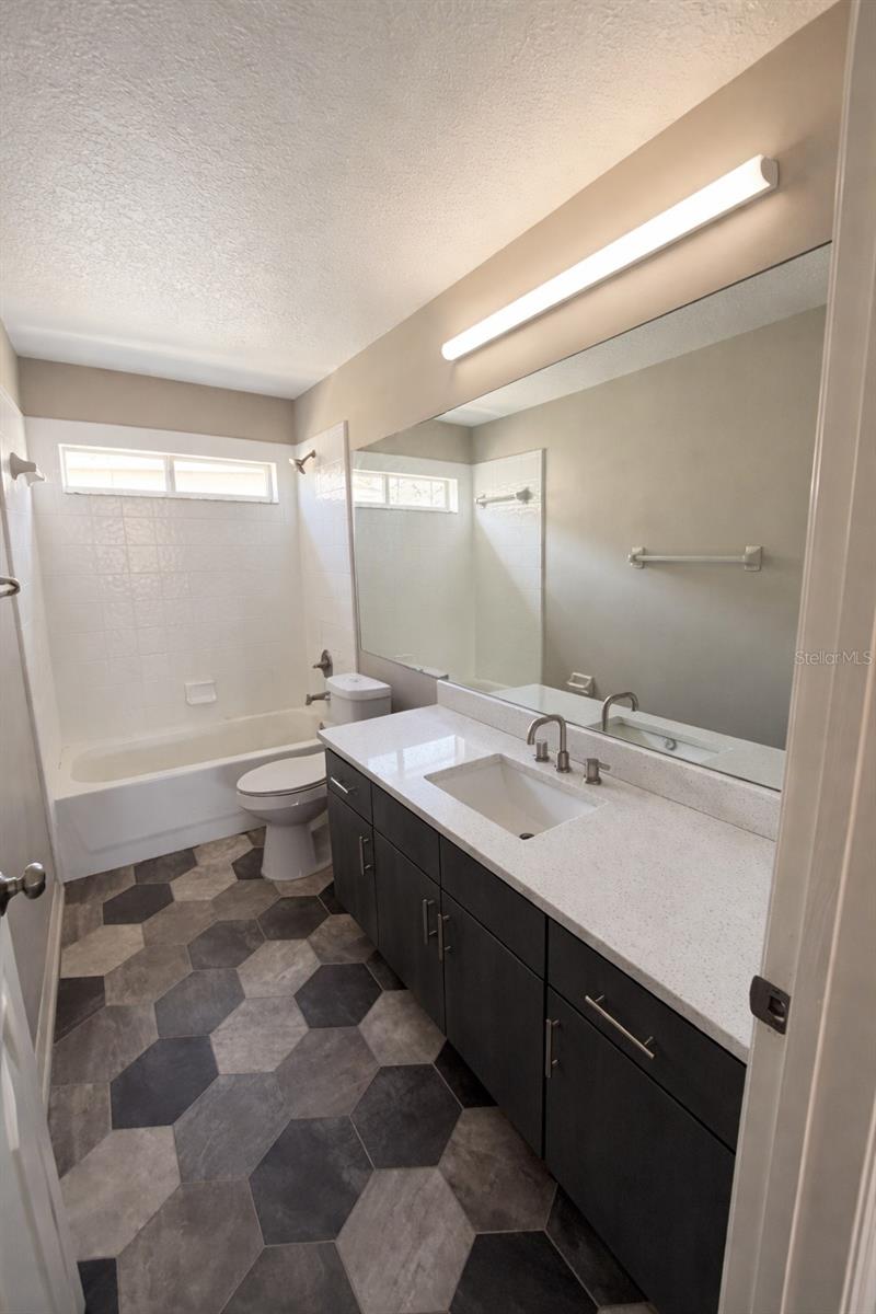 ISLEBROOK PH 02 44/87 - Residential