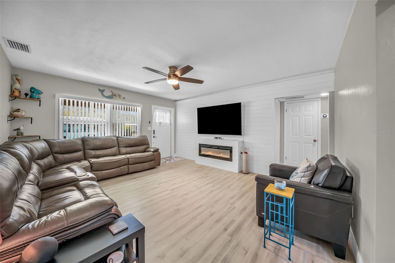 PASADENA ESTATES SEC H - Residential