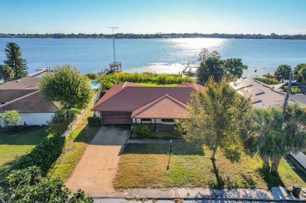 LEISURE SHORES - Residential