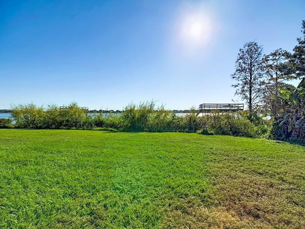 LEISURE SHORES - Residential