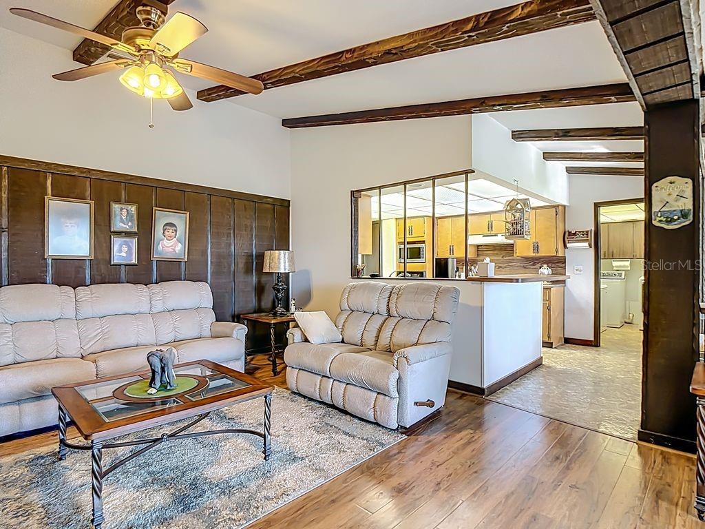 LEISURE SHORES - Residential