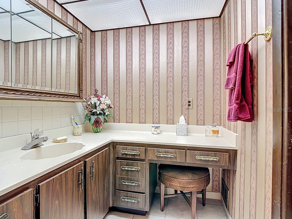 LEISURE SHORES - Residential