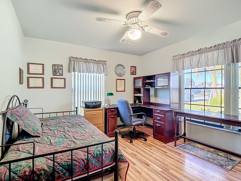 LEISURE SHORES - Residential