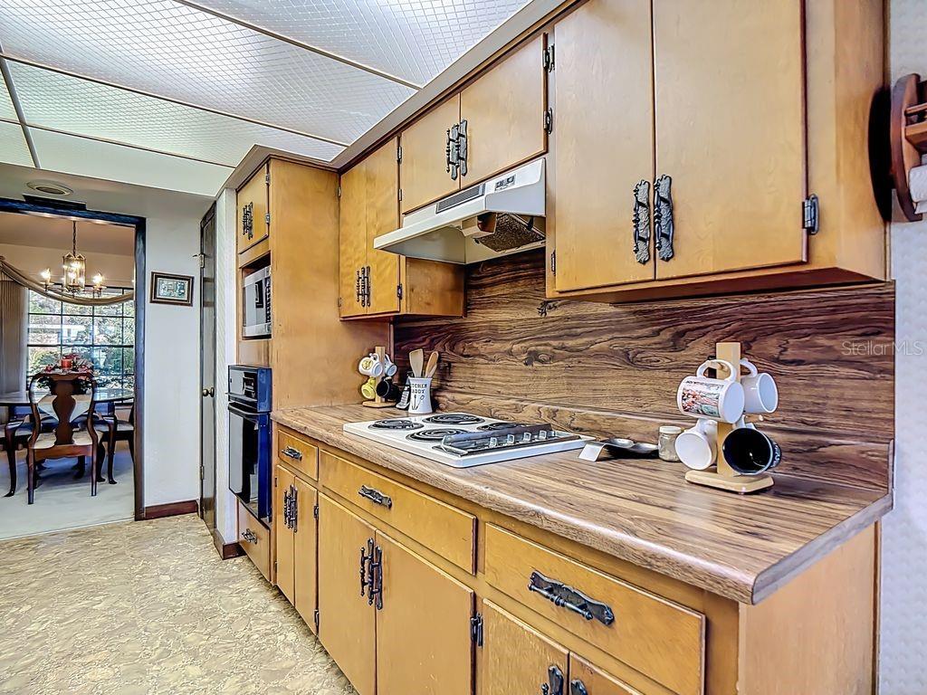 LEISURE SHORES - Residential