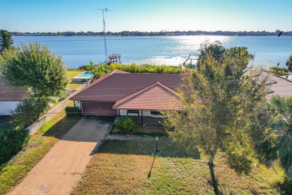 LEISURE SHORES - Residential