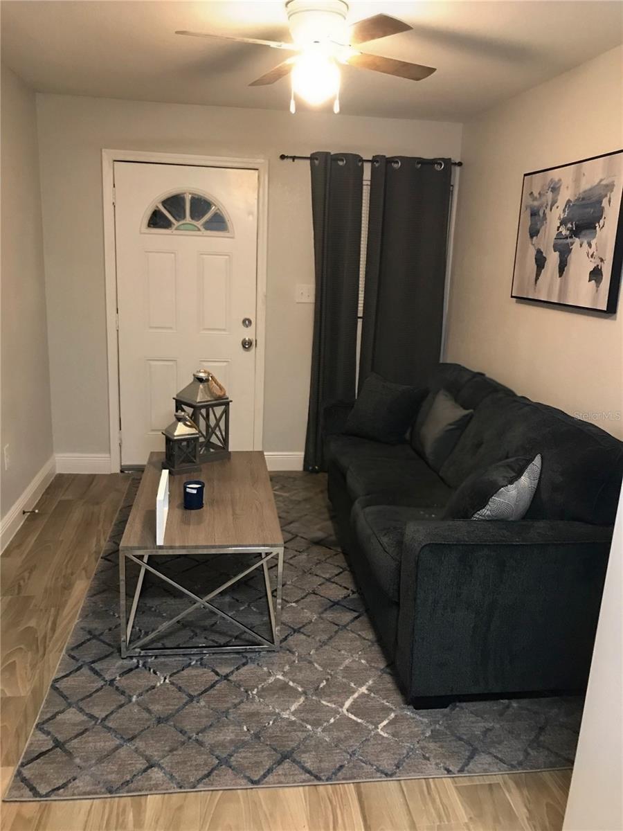 LINCOLN PARK ADD - Residential Lease