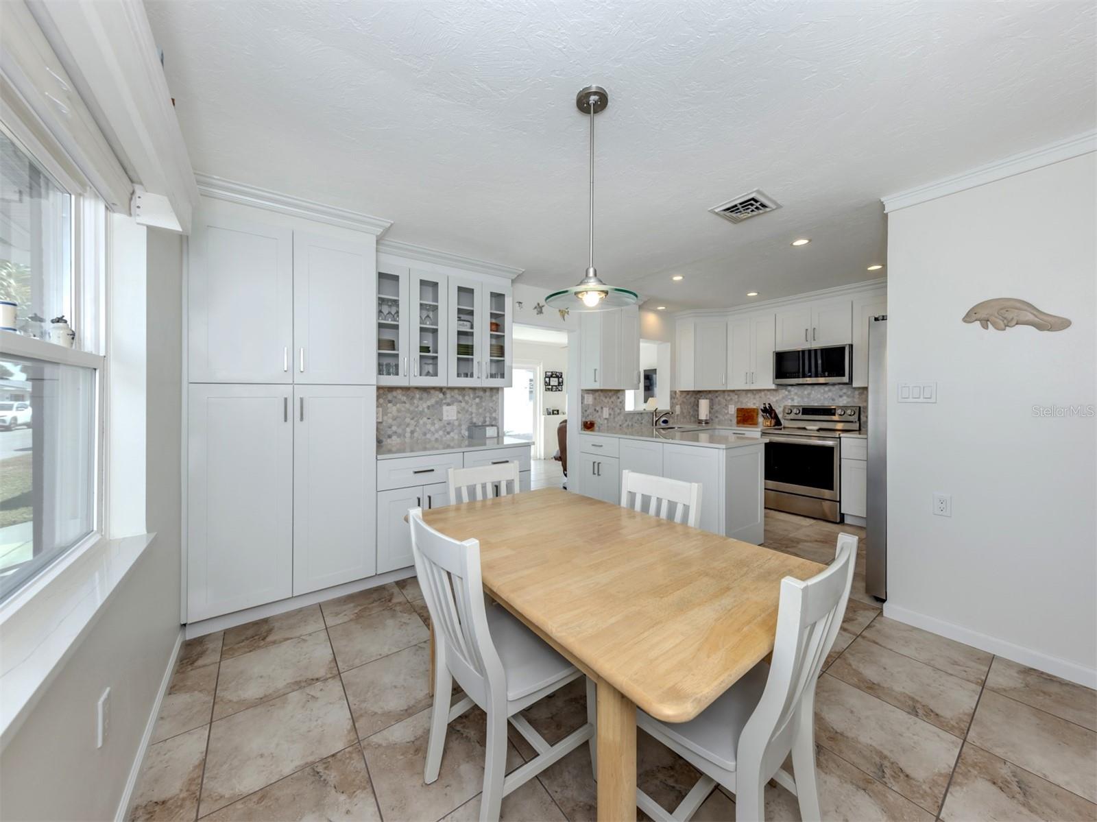 ENGLEWOOD BEACH CONDOMINIUM - Residential