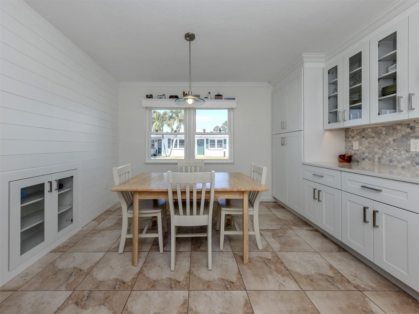 ENGLEWOOD BEACH CONDOMINIUM - Residential