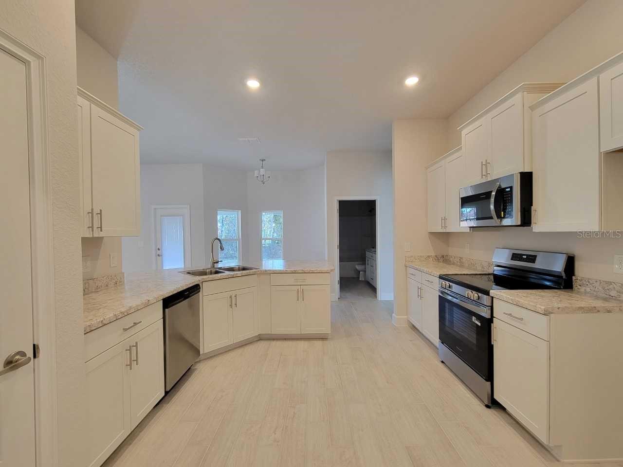 MARION OAKS UN 10 - Residential