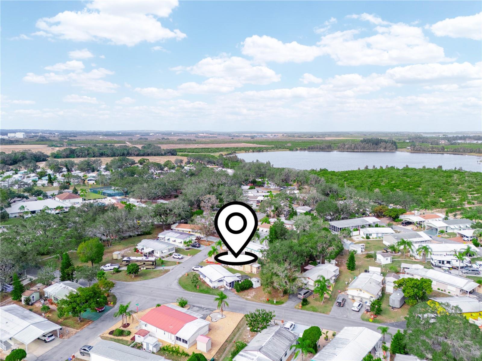 SADDLEBAG LAKE - Residential