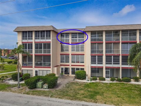 Photo of 4189 Heron Way #406E, Bradenton, FL 34205 (MLS # A4652603)