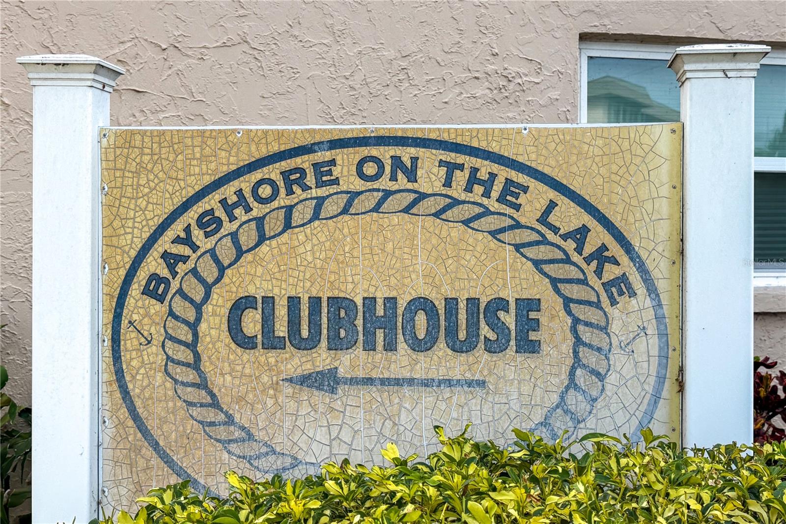 BAYSHORE ON THE LAKE APTS SEC 4 - Residential