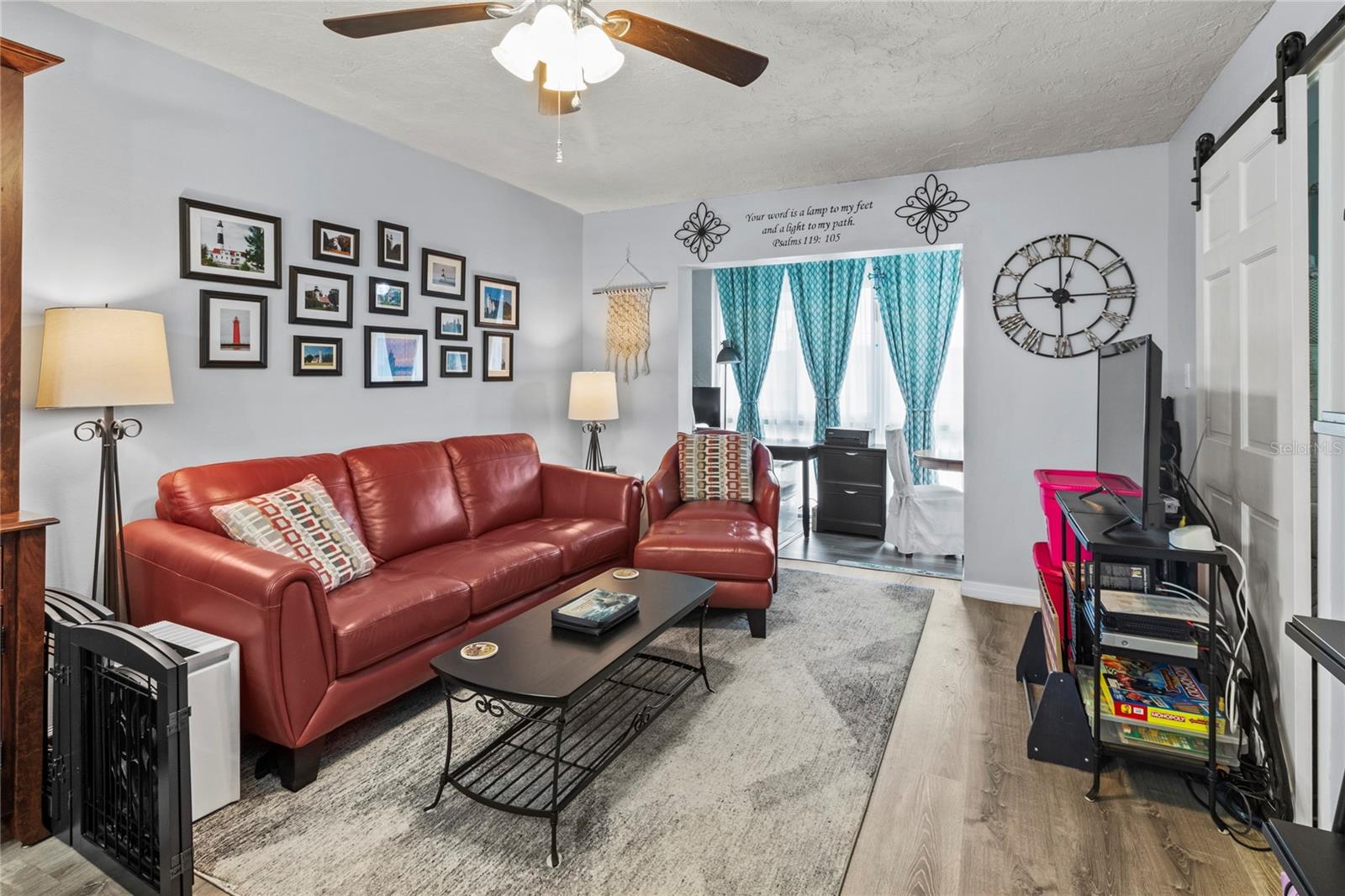 BAYSHORE ON THE LAKE APTS SEC 4 - Residential