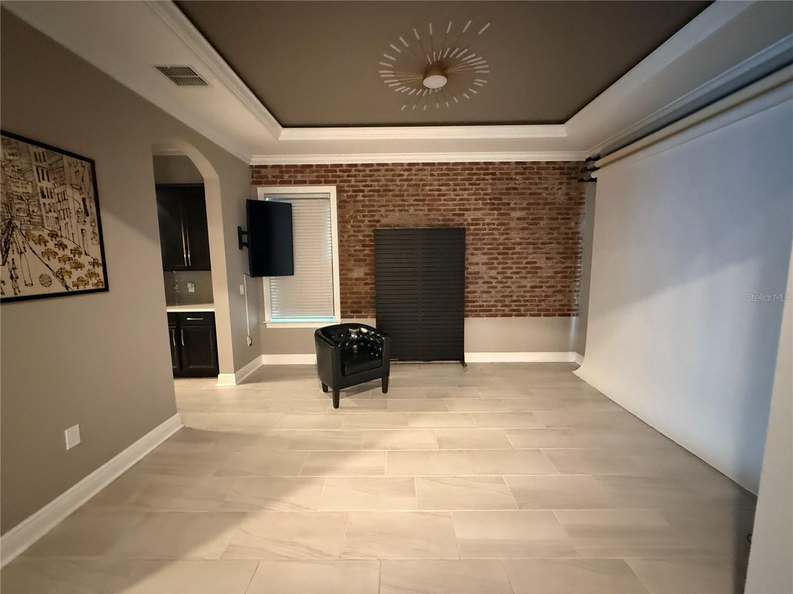 9225 HOLLISTON CREEK PLACE