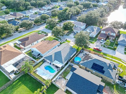 A home in VALRICO