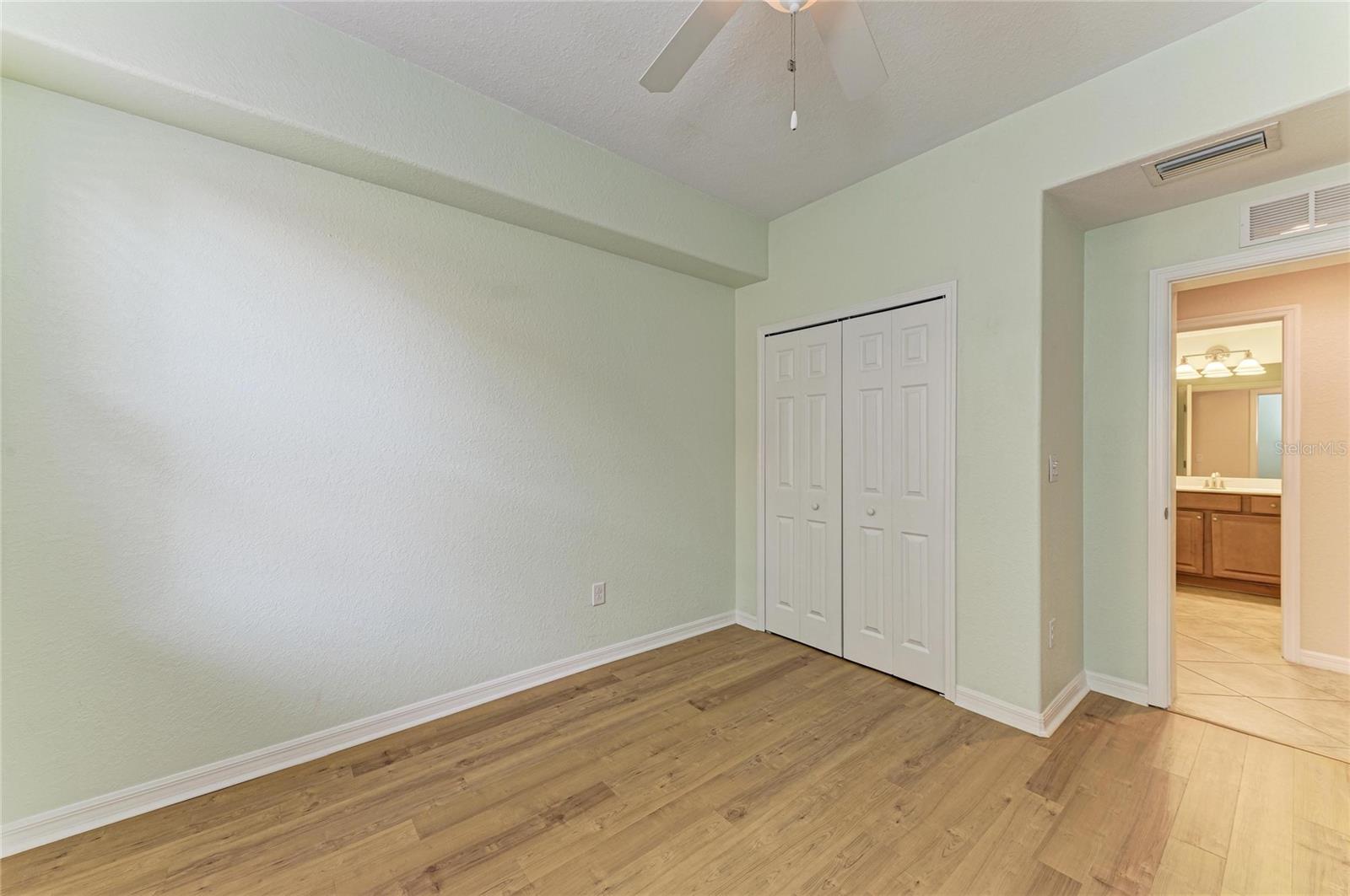 RIVER STRAND - Residential