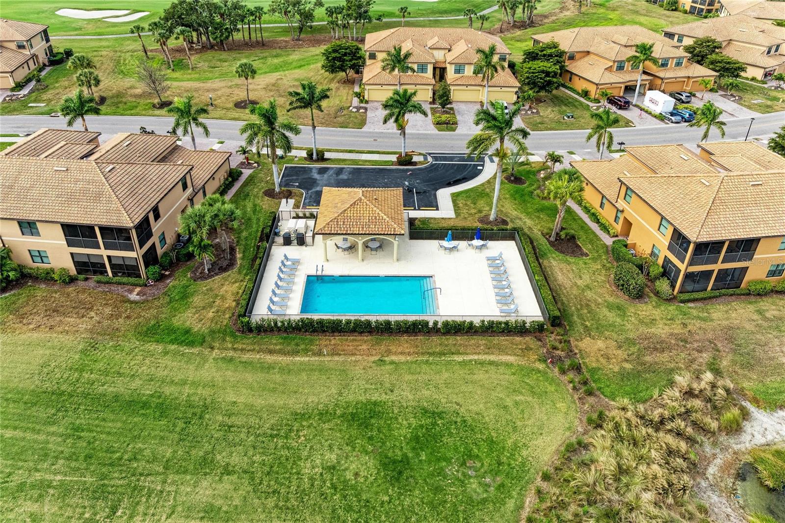 RIVER STRAND - Residential