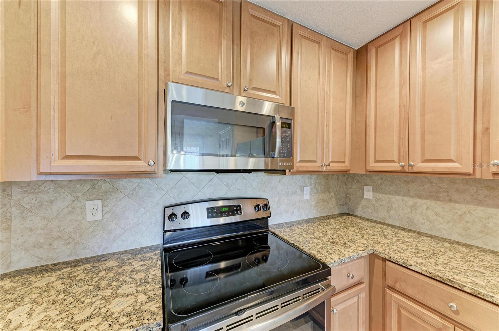 RIVER STRAND - Residential