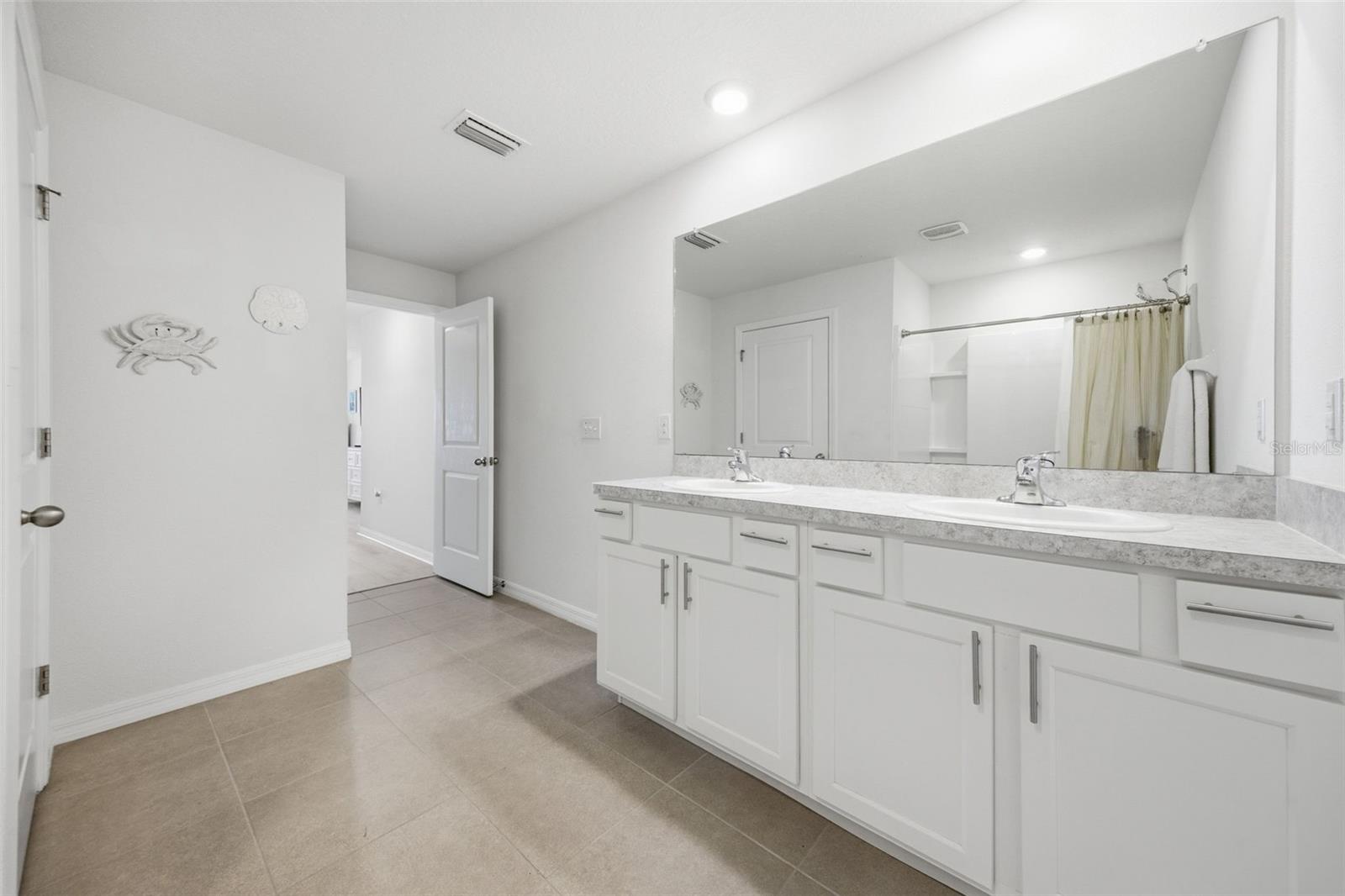 BELLA LAGO PH I - Residential