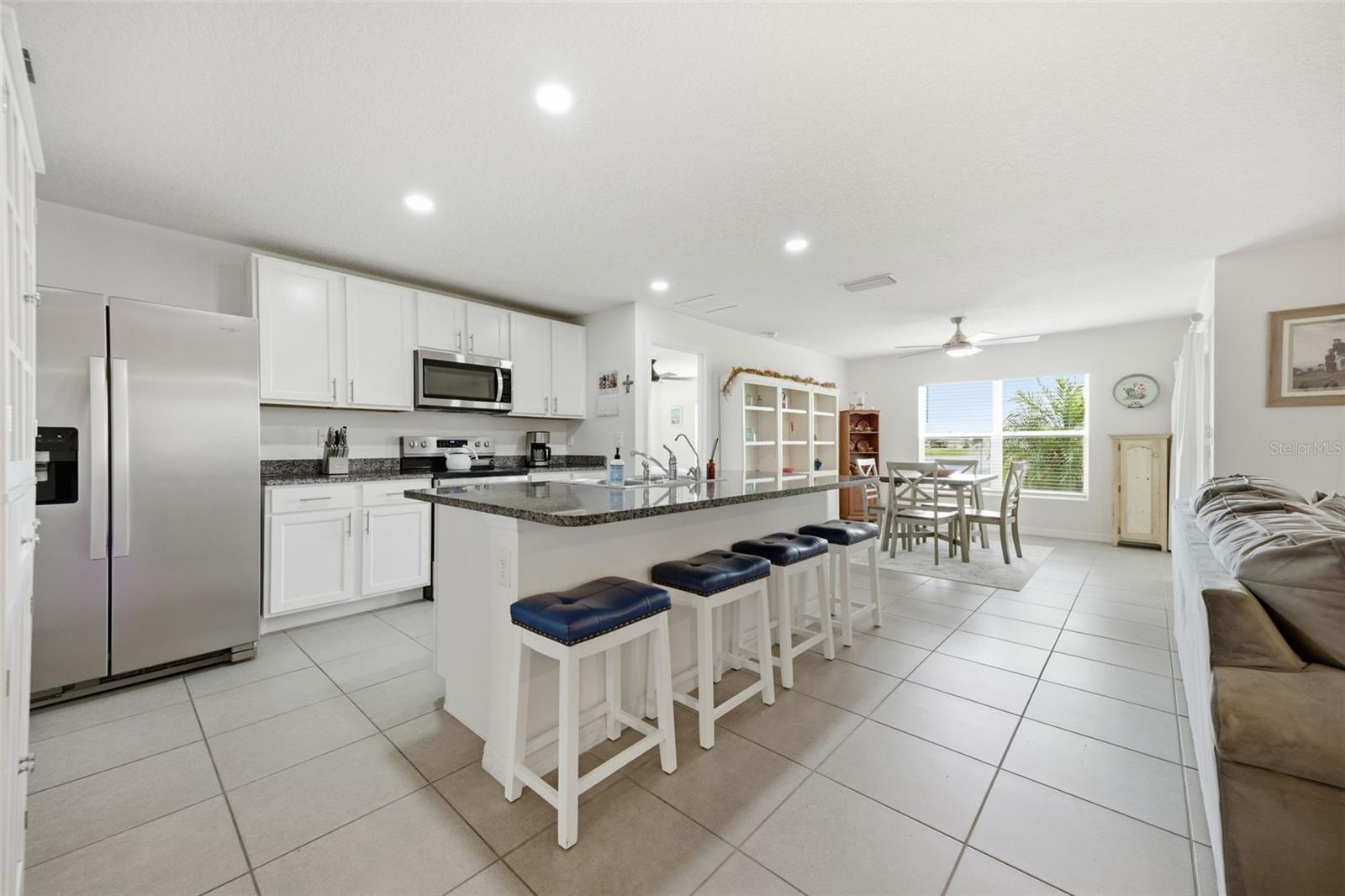 BELLA LAGO PH I - Residential