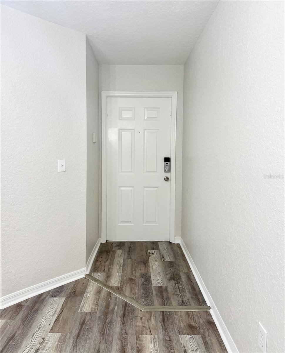 7511 SEURAT STREET 10107