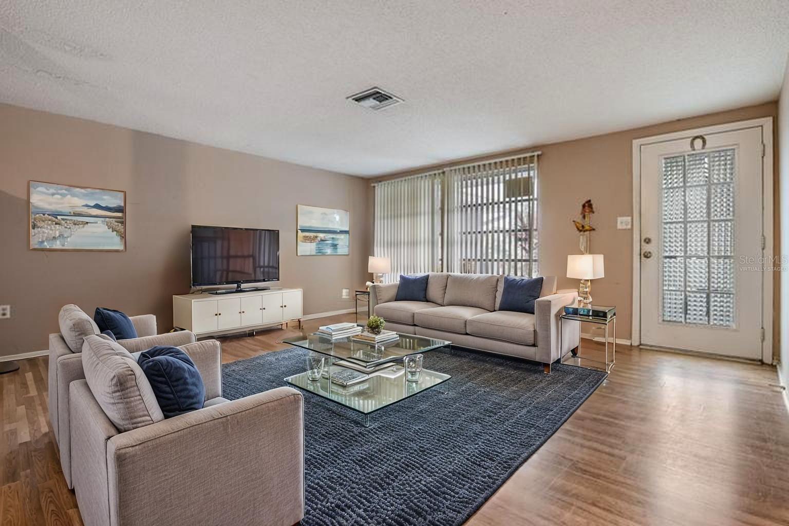 EMBASSY HILLS - Residential